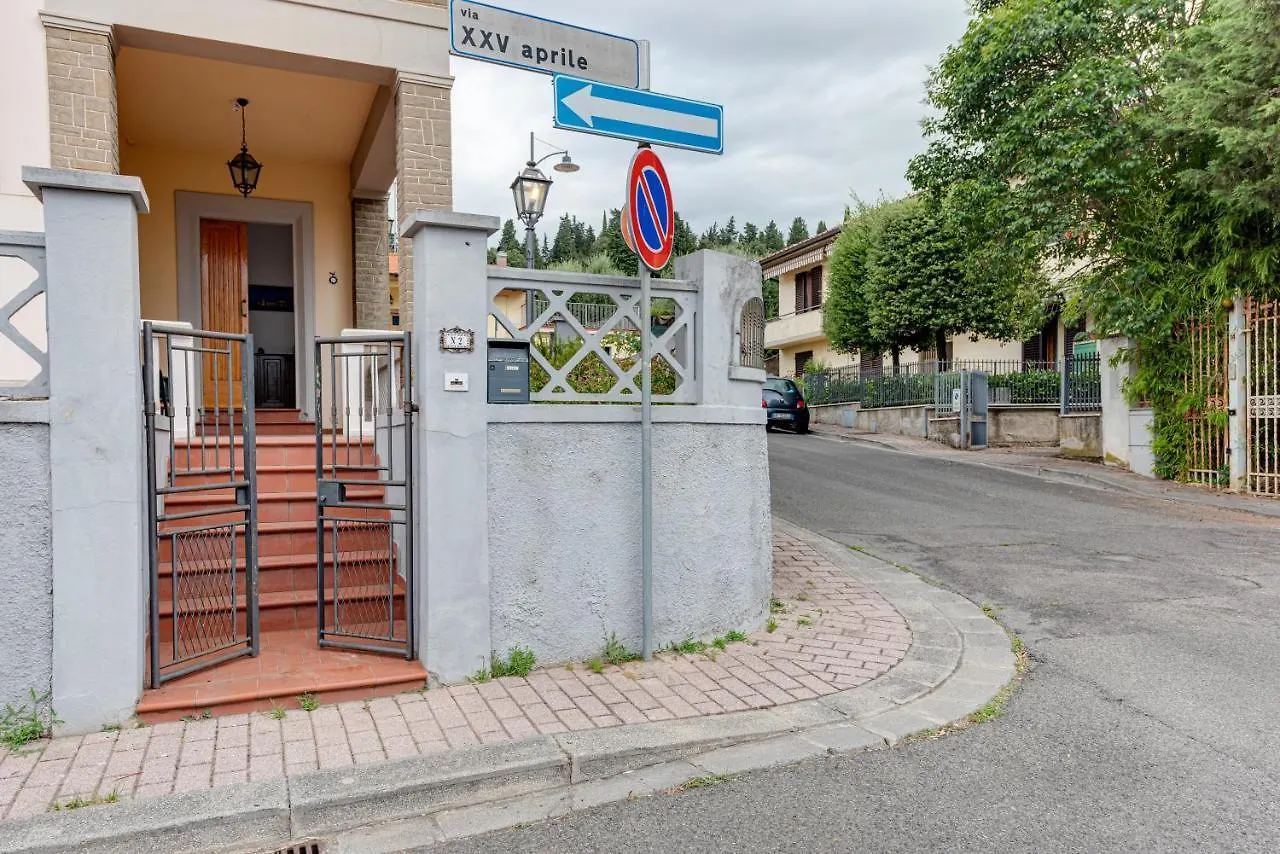 Ursa Apartment Calenzano